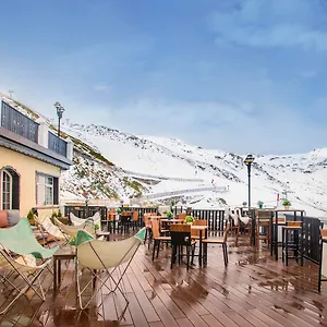 Vincci Selección Rumaykiyya Hotel Sierra Nevada